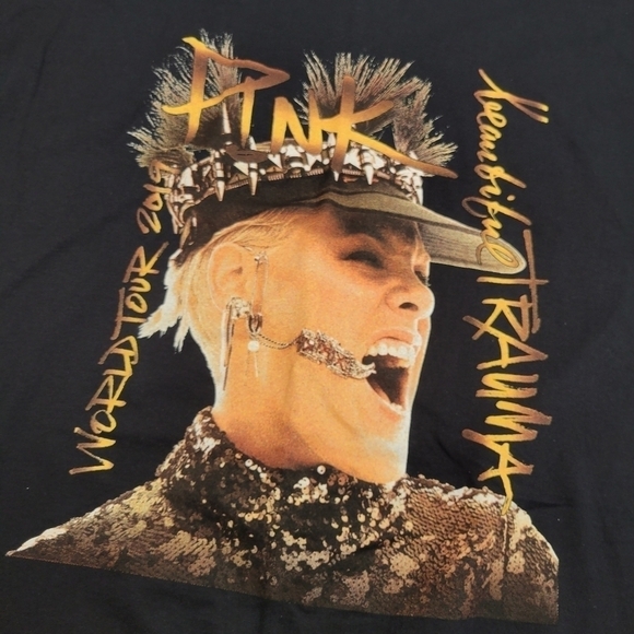2019 Pink "Beautiful Trauma" World Tour Band T-shirt - Picture 3 of 5